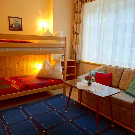 Ferienwohnung Heinrich 아파트 펠뎀시