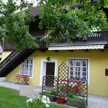 Ferienwohnung Heinrich * 펠뎀시
