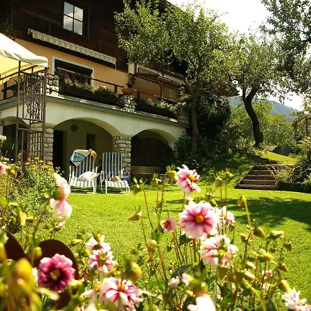 Ferienwohnung Heinrich דירה