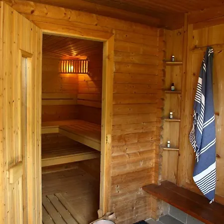 Ferienwohnung Heinrich 아파트 *