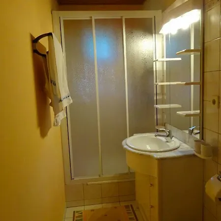 Ferienwohnung Heinrich 아파트 펠뎀시