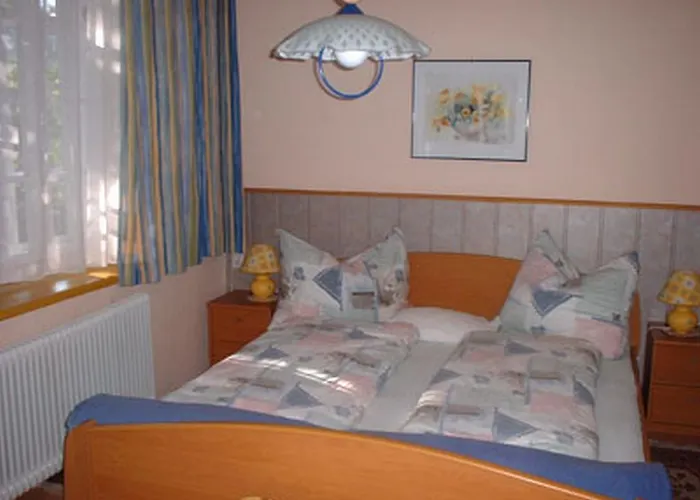 Ferienwohnung Heinrich Feld am See